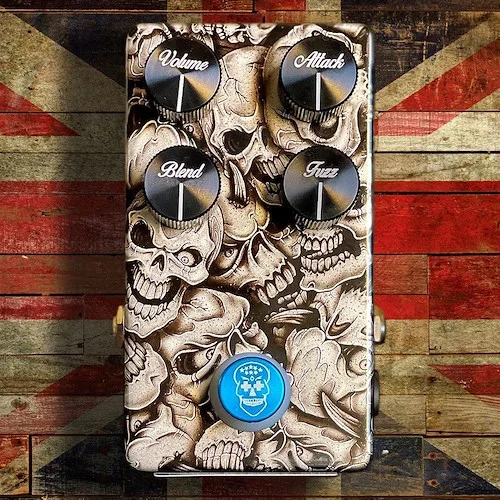 Flattley Boutique Effects Pedals Guitar Platinum Range - Bass Poison Ivy Fuzz Pedal