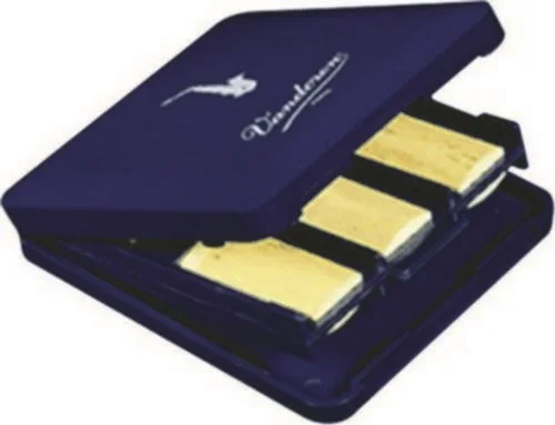 Vandoren Alto Sax/Alto Clarinet Reed Case; Holds 6 Reeds