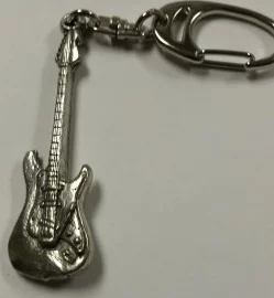 Stratocaster Guitar Pewter Keychain
